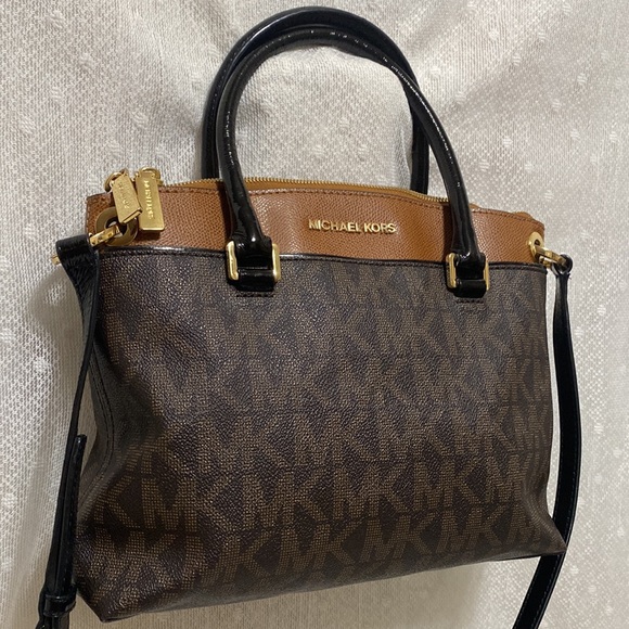*SOLD*MICHAEL Michael Kors Aubrey Satchel In Brown/Luggage - Picture 3 of 17